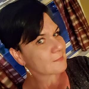 Meet your Posher, Deanna